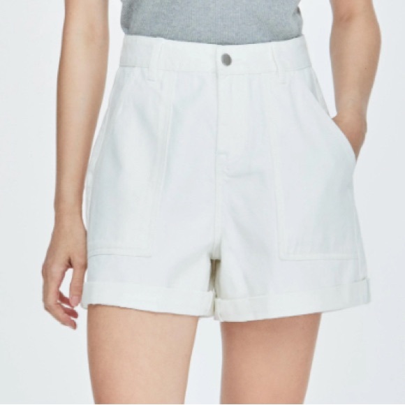 Universal Thread Pants - Universal Thread white highest rise A-line shorts